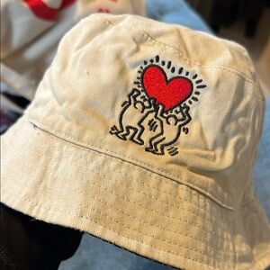 Embroidered Heart Beige Bucket Hat